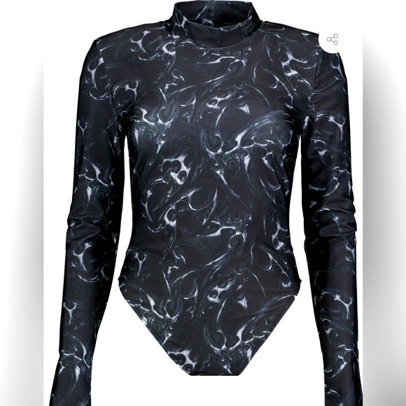 HAN KJØBENHAVN
CHROME TRIBAL BODYSUIT -‎ LONG SLEEVED TOP new with tag - Picture 1 of 11